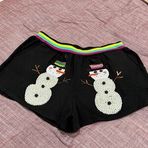 Queen of Sparkles snowman shorts in black